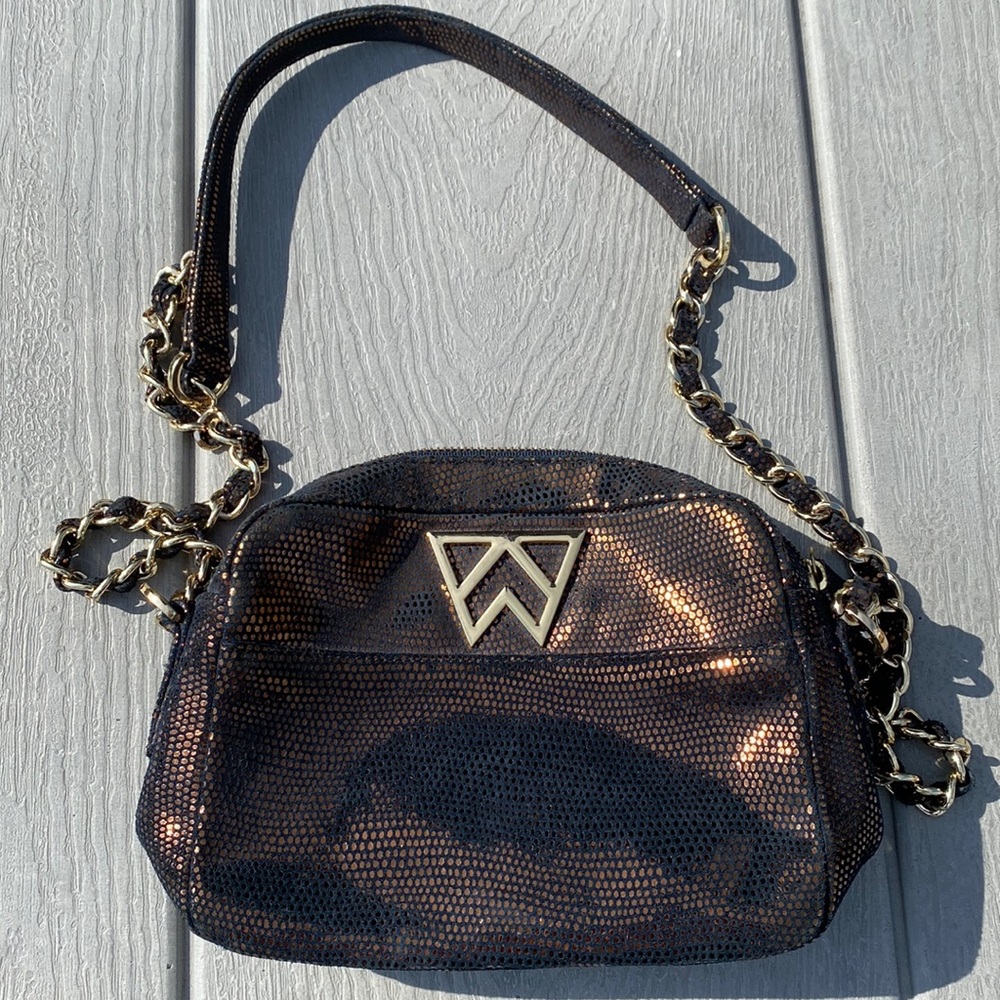 Kelly Wynne Mingle Mingle Mini Crossbody Bag (Metallic Bronze)